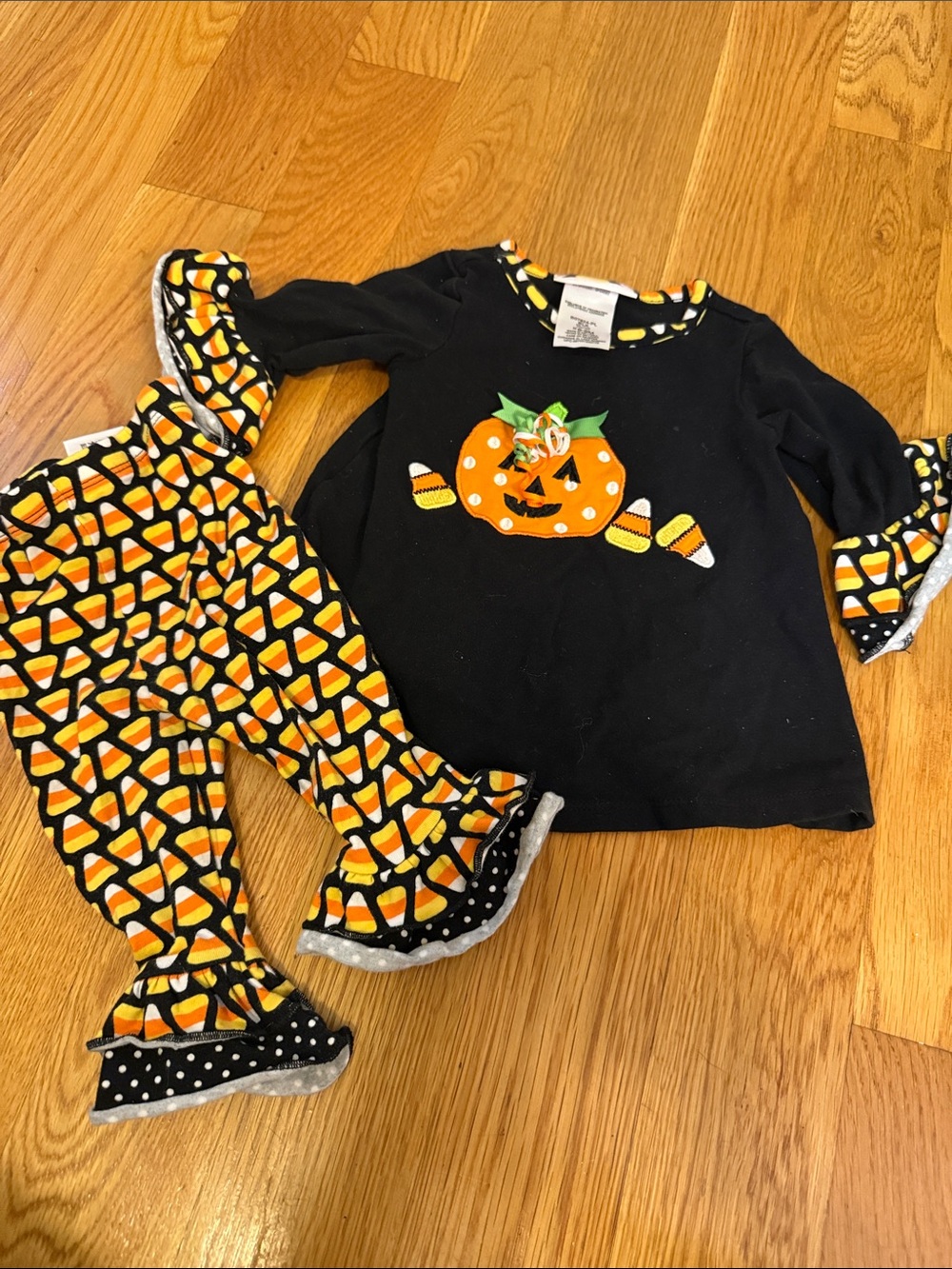 Bonnie Baby Black Orange Candy Corn Pumpkin Two-Piece Set